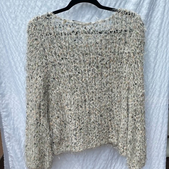 Grey sweater, size sm/med - Picture 2 of 6